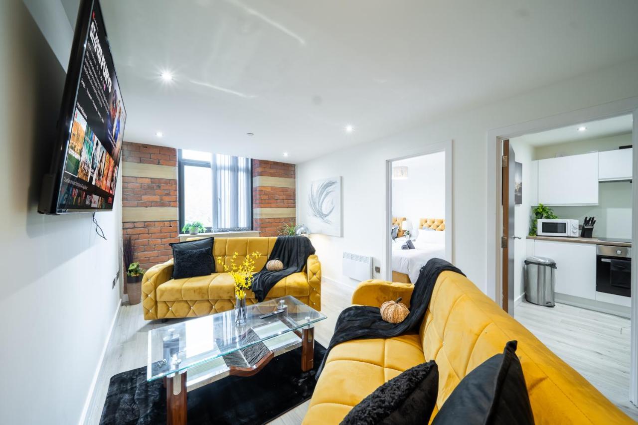 Bv Spacious 1-Bedroom Apartment Close To Town Center - Sleeps 6 Bradford  Esterno foto