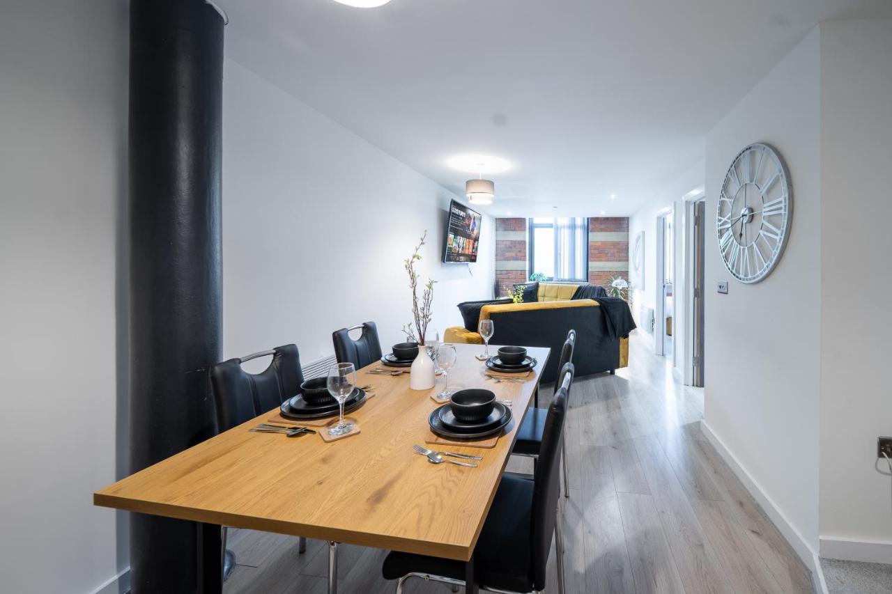 Bv Spacious 1-Bedroom Apartment Close To Town Center - Sleeps 6 Bradford  Esterno foto