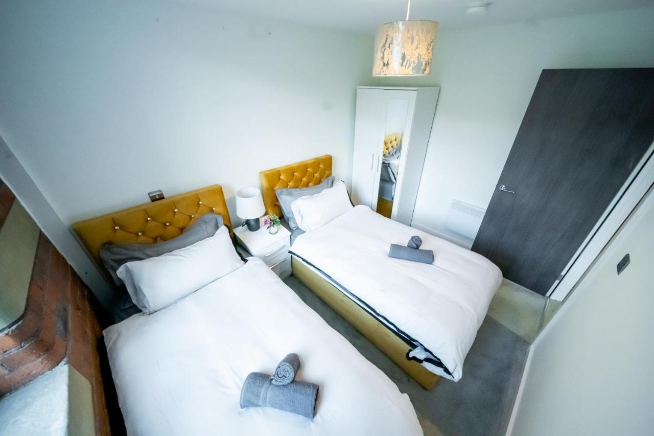 Bv Spacious 1-Bedroom Apartment Close To Town Center - Sleeps 6 Bradford  Esterno foto